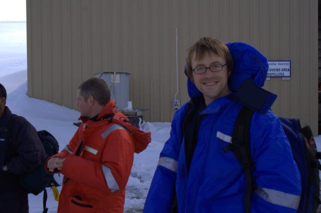 Bruce (orange) and Mark (blue) on arrival